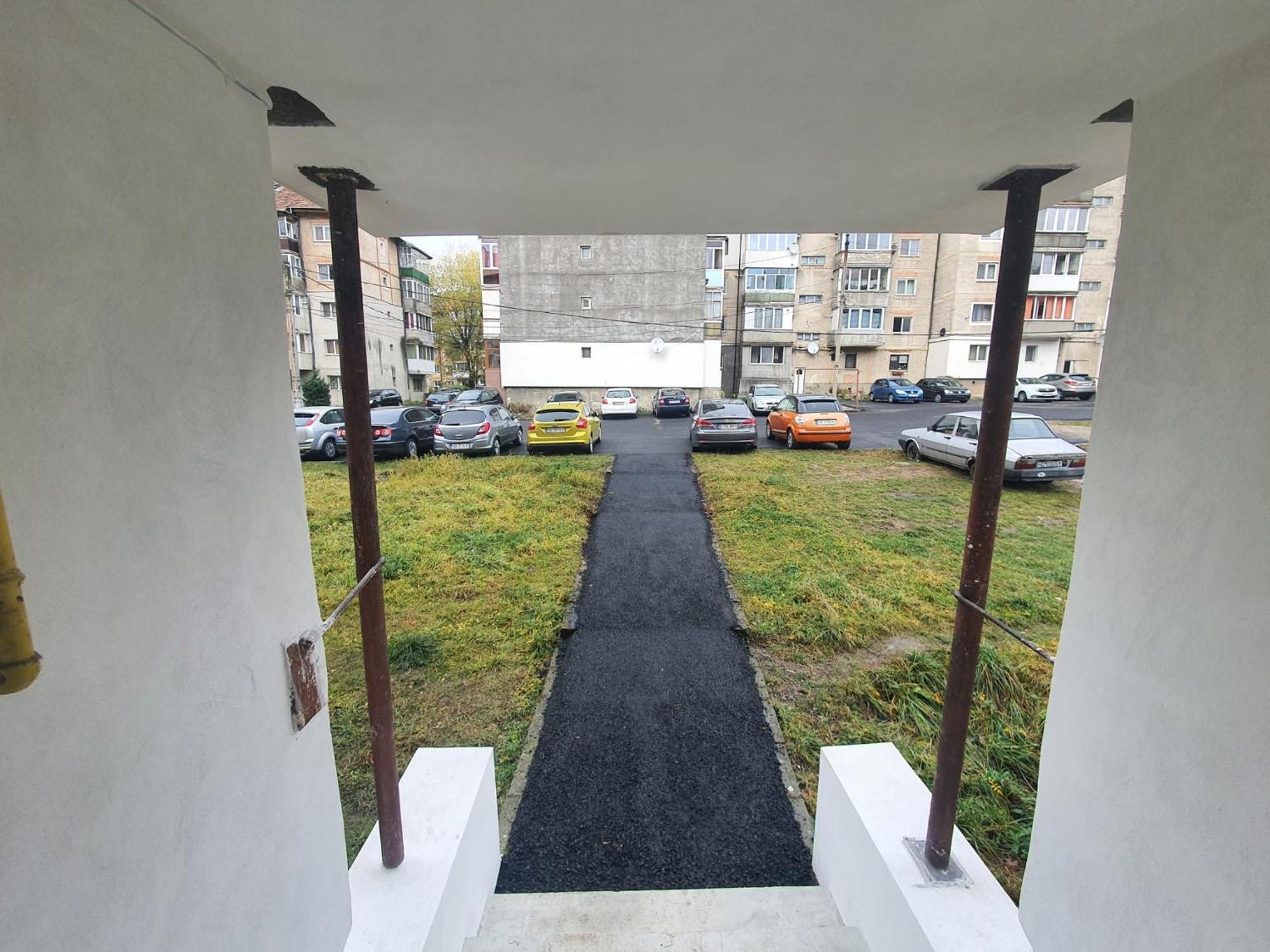 Ferienwohnung Near Center Petroşani Exterior foto